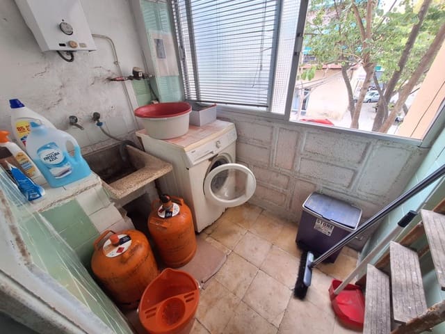 Piso de 3 habitaciones en Alicante / Alacant ciudad en venta - 165.000 € (Ref: 9456379)