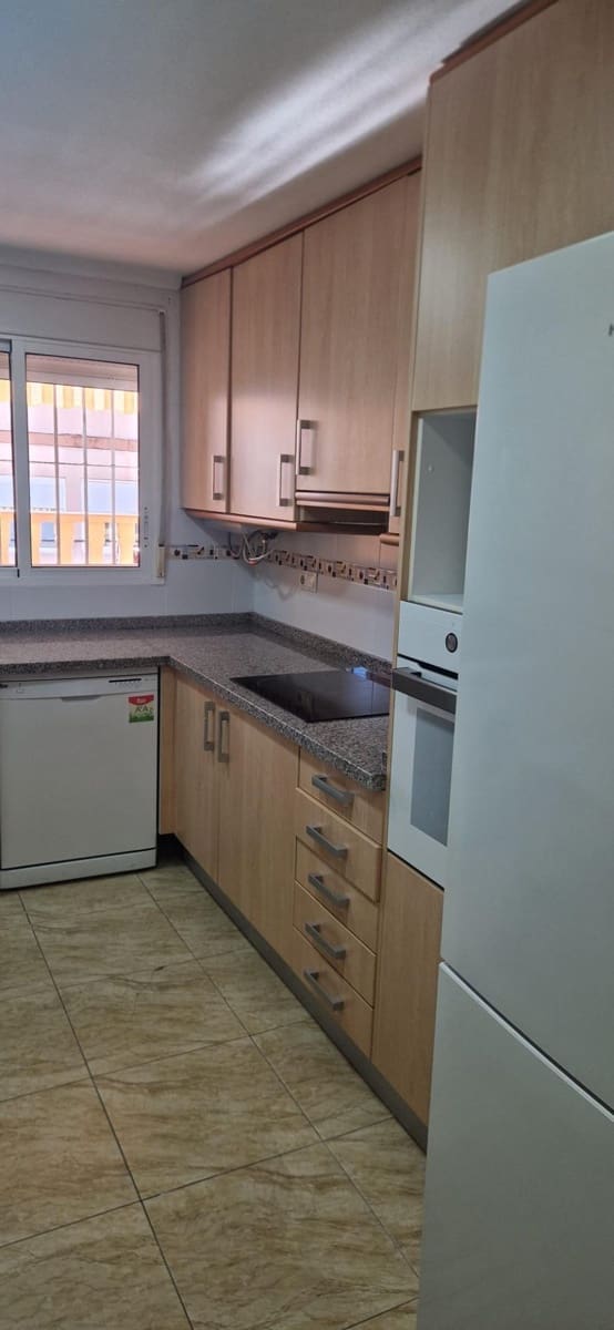 3 makuuhuone Kattohuoneisto myytävänä paikassa Alicante kaupunki mukana 
autotalli - 240 000 € (Ref: 9456380)