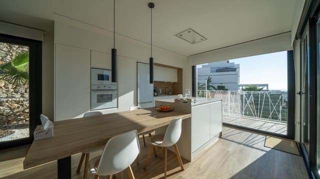 3 bedroom Villa for sale in Finestrat with pool - € 650,000 (Ref: 9462461)