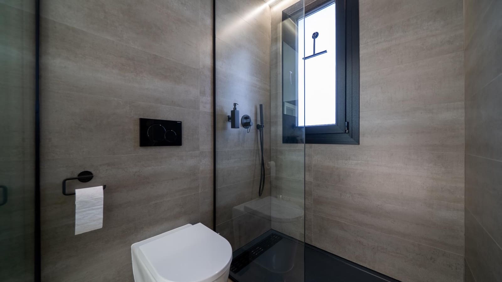 3 bedroom Villa for sale in Finestrat with pool - € 650,000 (Ref: 9462461)