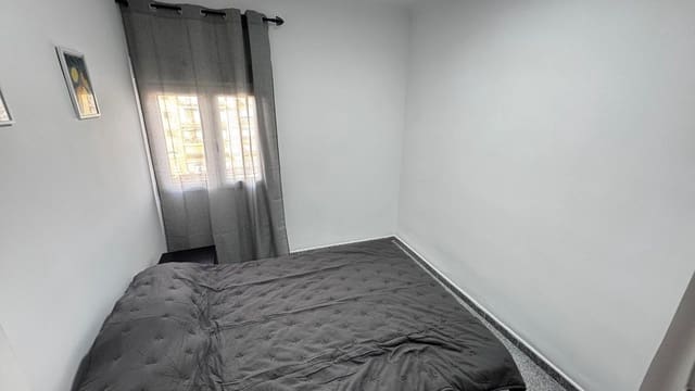 4 Zimmer Penthouse zu vermieten in Alicante / Alacant Stadt - 890 € (Ref: 9465850)