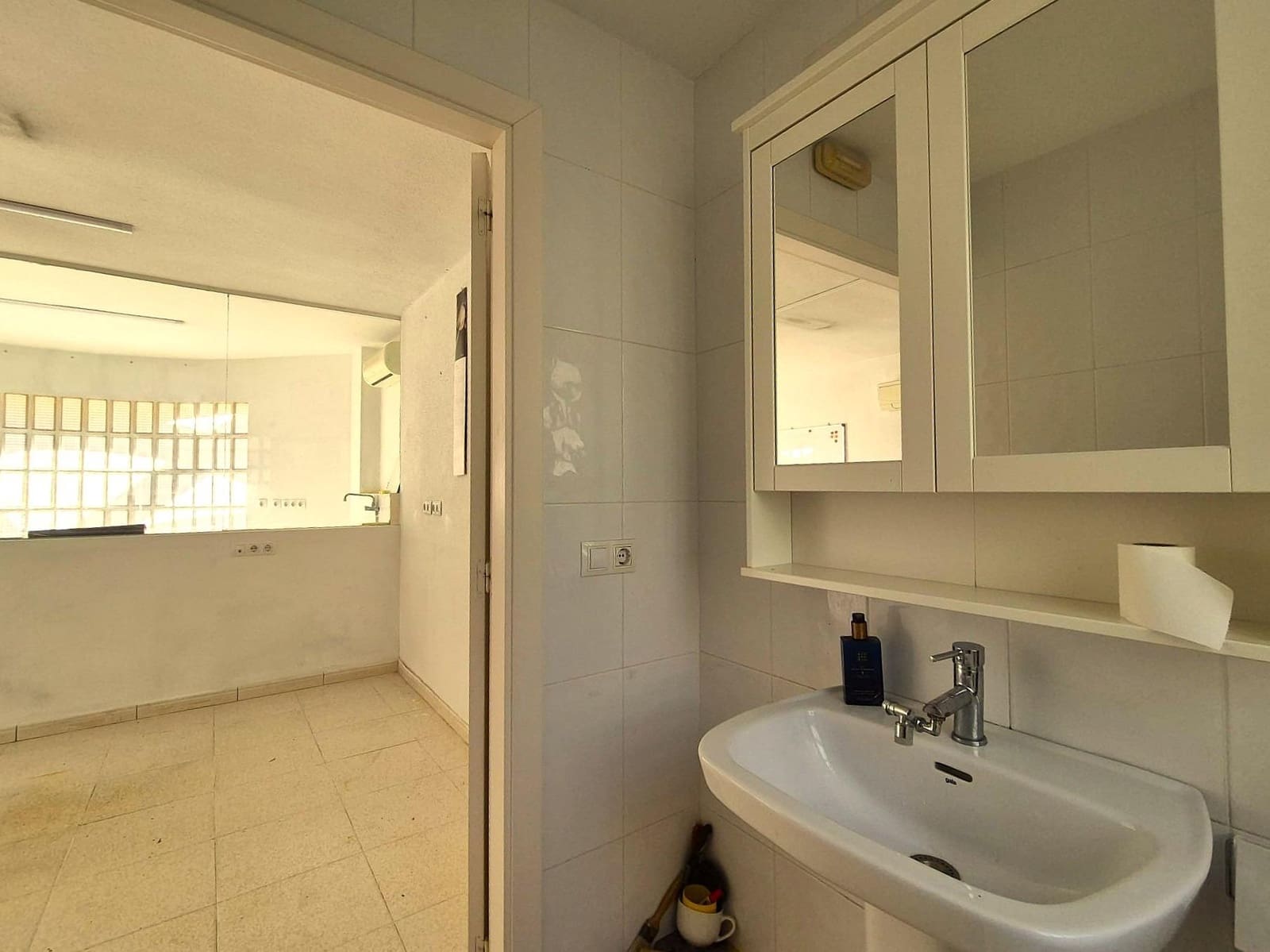 Kommersiell till salu i Playa de San Juan - 132 000 € (Ref: 9465851)