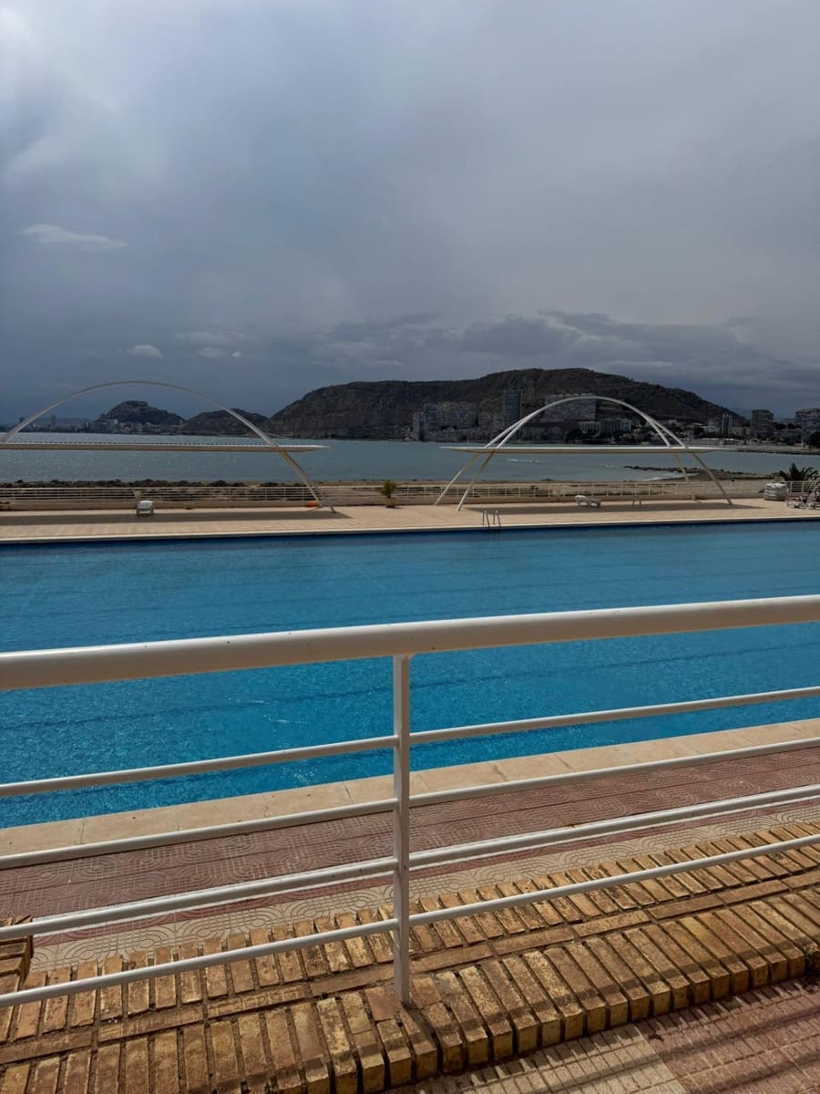 2 makuuhuone Asunto vuokrattavana paikassa San Juan de Alicante / Sant Joan d'Alacant mukana uima-altaan - 2 850 € (Ref: 9471218)