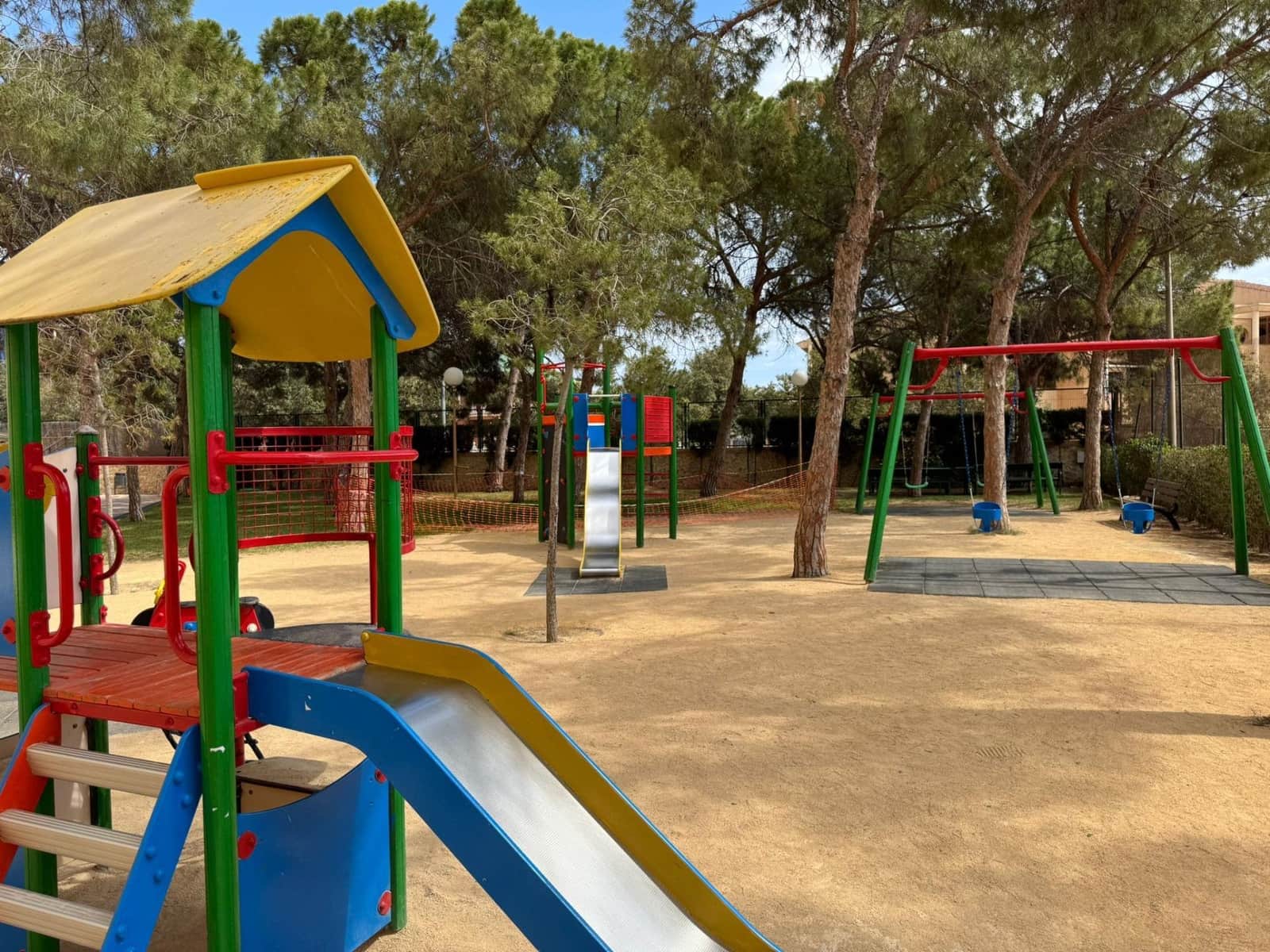 2 makuuhuone Asunto vuokrattavana paikassa San Juan de Alicante / Sant Joan d'Alacant mukana uima-altaan - 2 850 € (Ref: 9471218)