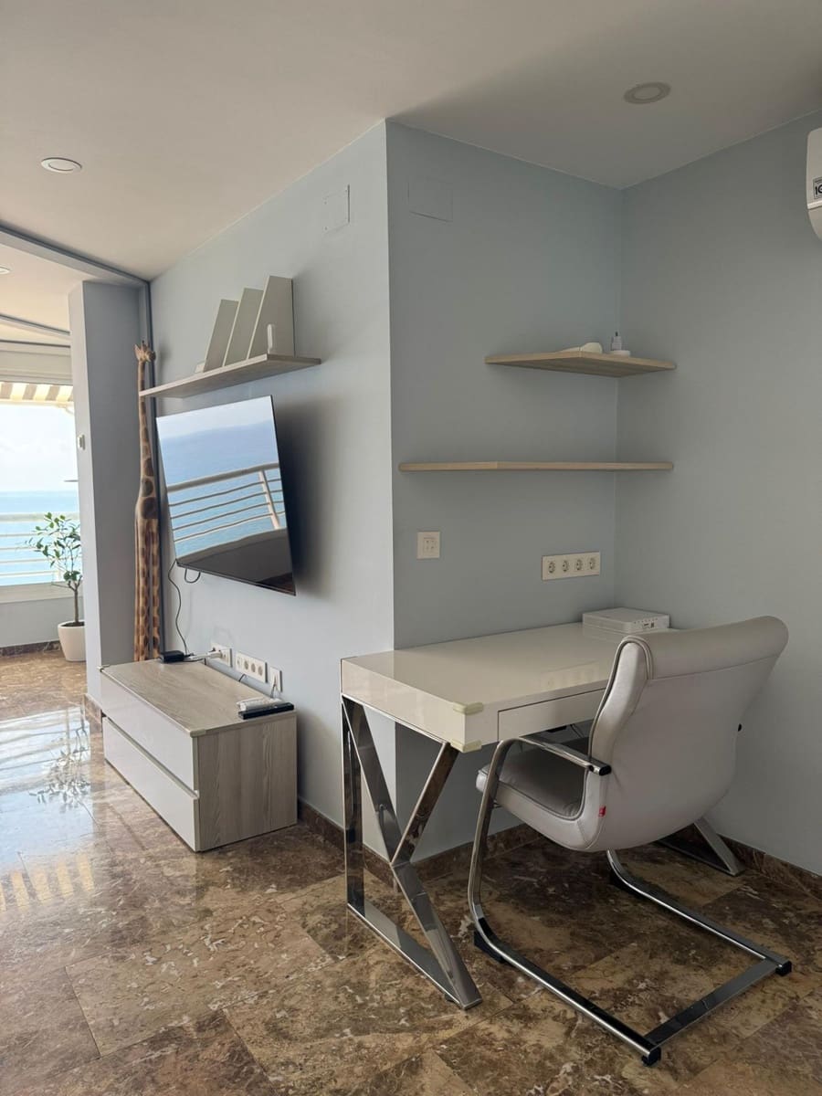 1 makuuhuone Asunto vuokrattavana paikassa San Juan de Alicante / Sant Joan d'Alacant mukana uima-altaan - 1 950 € (Ref: 9471219)