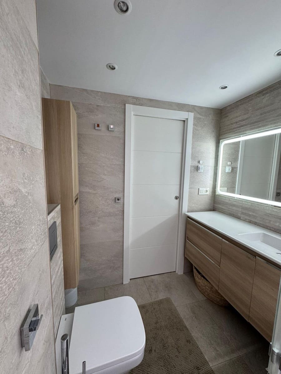 1 makuuhuone Asunto vuokrattavana paikassa San Juan de Alicante / Sant Joan d'Alacant mukana uima-altaan - 1 950 € (Ref: 9471219)