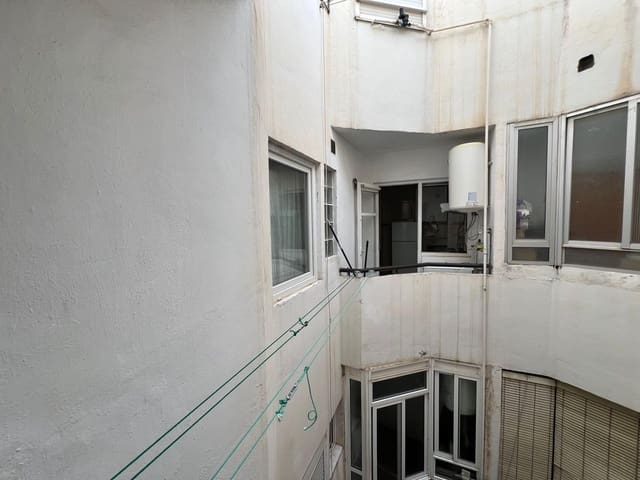 2 soveværelse Lejlighed til leje i San Blas, Alicante by - € 1.050 (Ref: 9471220)