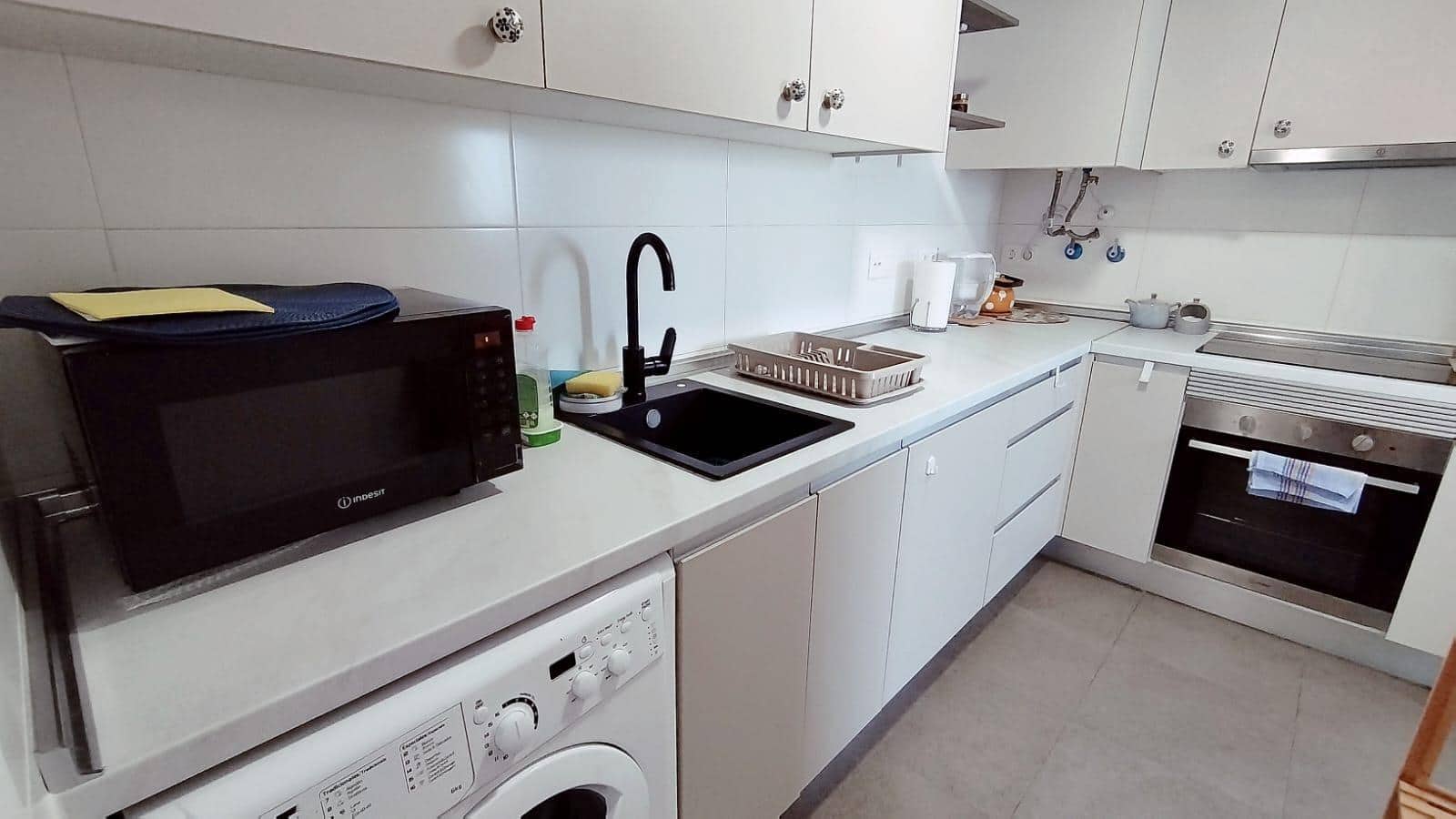 2 makuuhuone Huoneisto vuokrattavana paikassa Alicante kaupunki mukana 
autotalli - 1 200 € (Ref: 9474971)