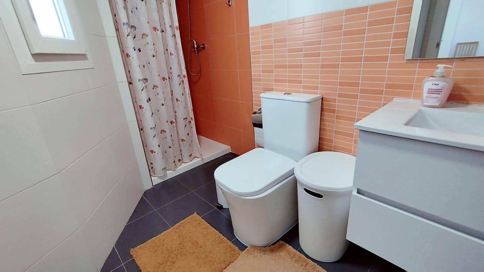 2 makuuhuone Huoneisto vuokrattavana paikassa Alicante kaupunki mukana 
autotalli - 1 200 € (Ref: 9474971)