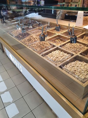 1 makuuhuone Yritys myytävänä paikassa Alicante kaupunki - 150 000 € (Ref: 9481268)