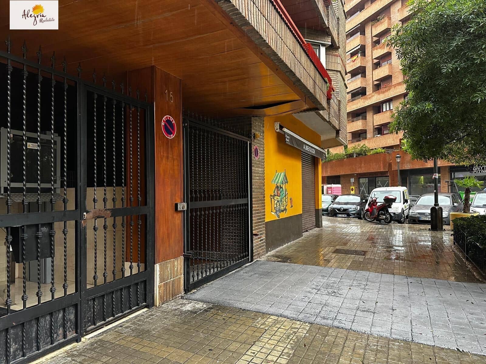 Garaje en València ciudad en alquiler - 120 € (Ref: 9481269)