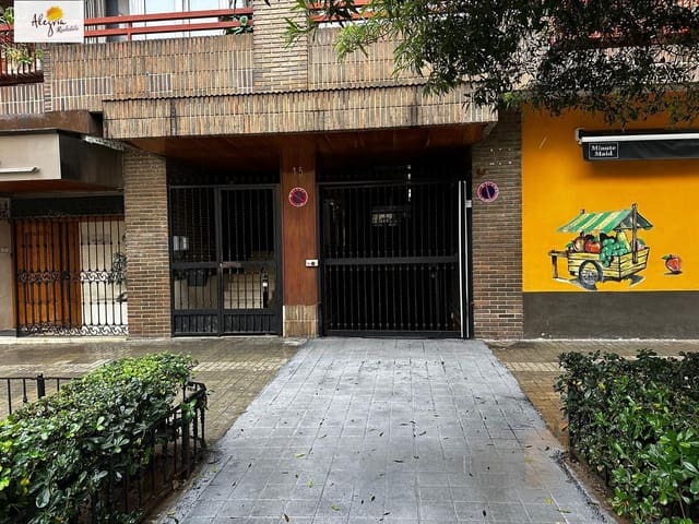 Garaje en El Botanic, València ciudad en alquiler - 120 € (Ref: 9481269)