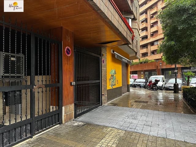 Garaje en El Botanic, València ciudad en alquiler - 120 € (Ref: 9481269)