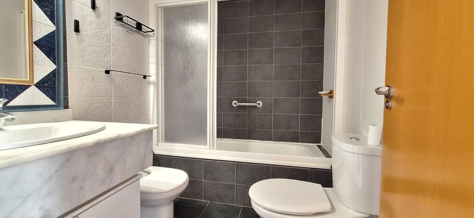 1 bedroom Apartment for rent in Benidorm with pool - € 950 (Ref: 9488723)