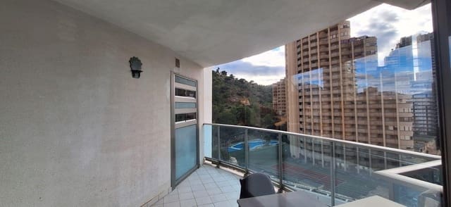 Appartement de 1 chambre à louer à Benidorm avec piscine - 950 € (Ref: 9488723)