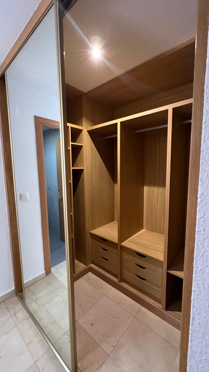 3 bedroom Apartment for rent in Alicante / Alacant city with pool - € 1,350 (Ref: 9491518)