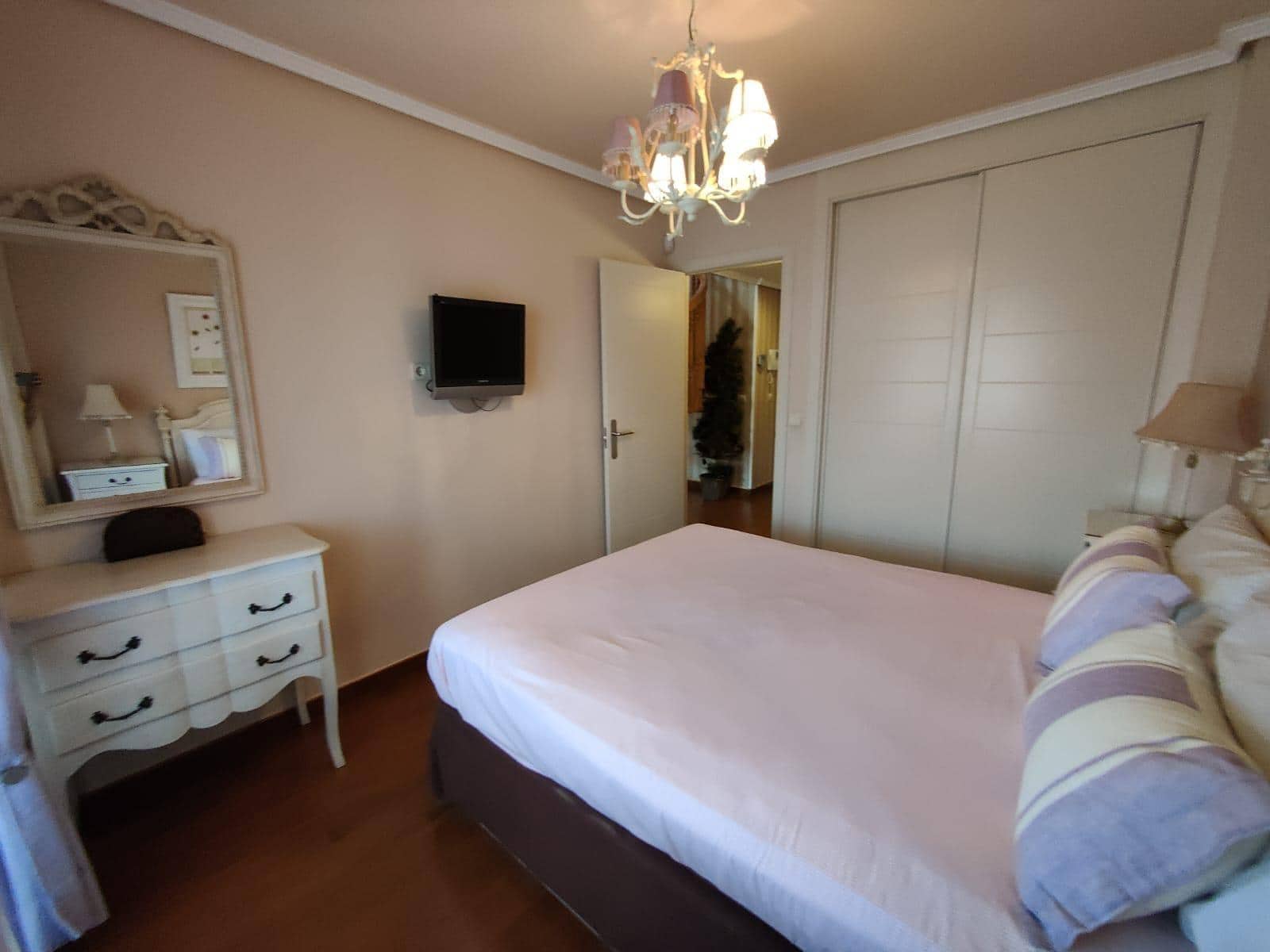 3 bedroom Penthouse for rent in La Villajoyosa / Vila Joiosa with pool - € 1,900 (Ref: 9497510)