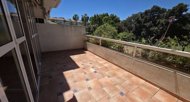 2 quarto Apartamento para venda em Playa de San Juan, Alicante cidade com piscina garagem - 430 000 € (Ref: 9521365)