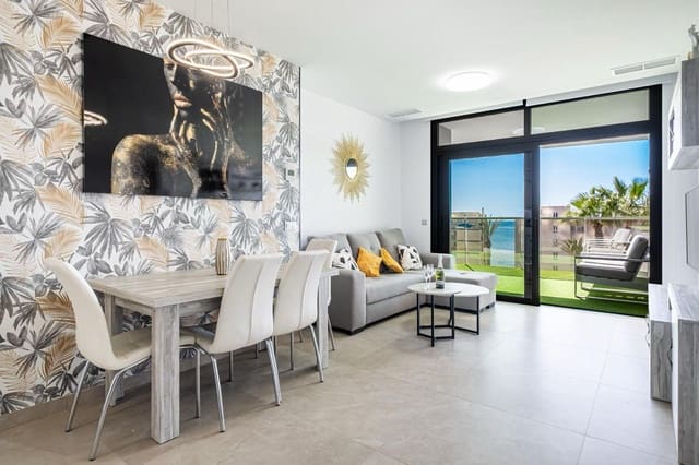 Apartamento de 2 habitaciones en Playa Poniente, Benidorm en venta con piscina - 580.000 € (Ref: 9524416)