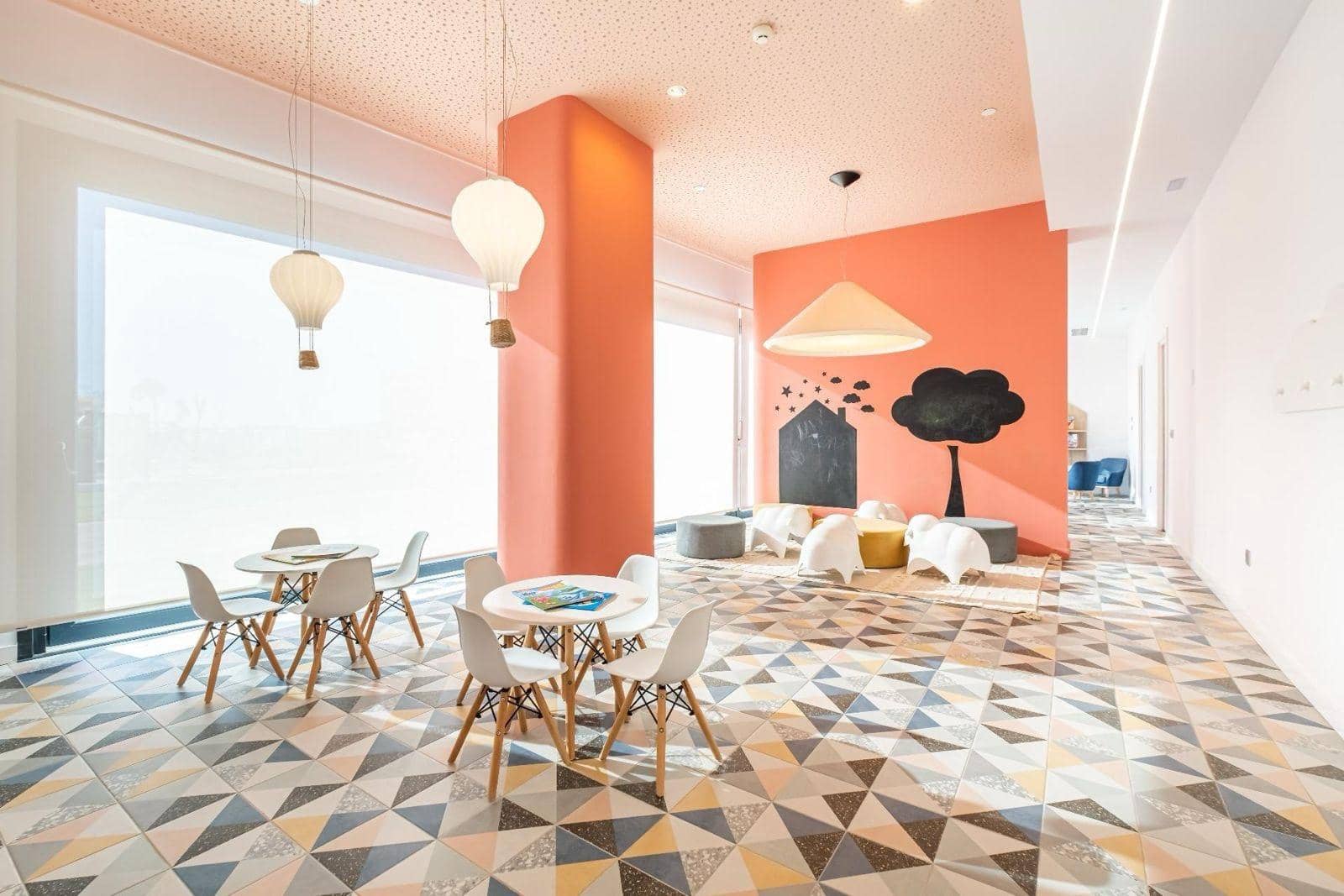 Apartamento de 2 habitaciones en Benidorm en venta con piscina - 580.000 € (Ref: 9524416)