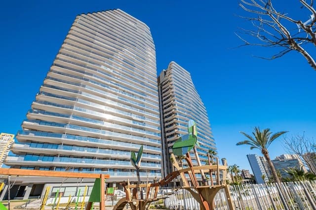 Apartamento de 2 habitaciones en Playa Poniente, Benidorm en venta con piscina - 580.000 € (Ref: 9524416)