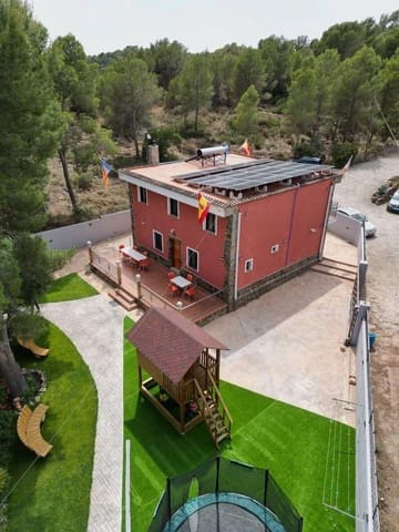 Chalet de 6 habitaciones en Náquera en venta - 985.000 € (Ref: 9527805)