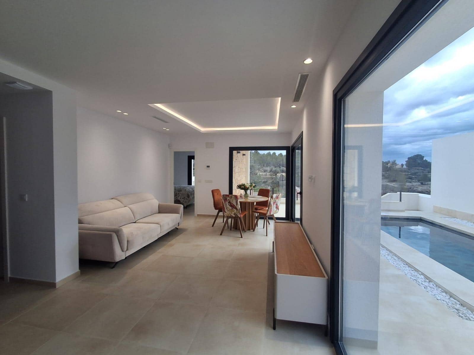 3 slaapkamer Villa te huur in Finestrat met zwembad - € 2.700 (Ref: 9527807)