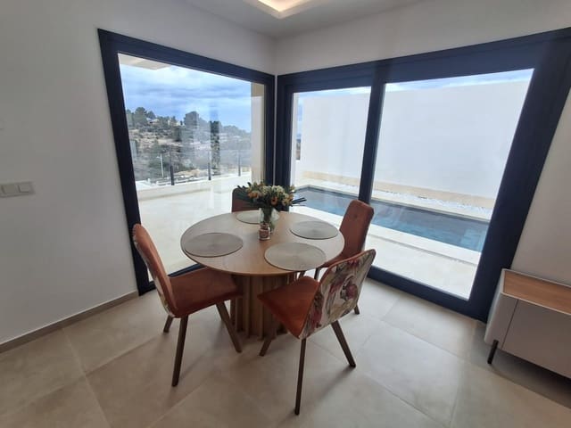 3 slaapkamer Villa te huur in Finestrat met zwembad - € 2.700 (Ref: 9527807)