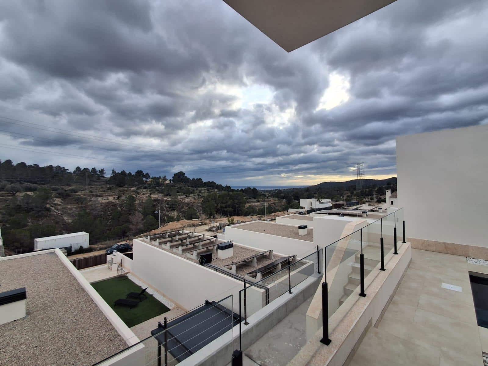 3 slaapkamer Villa te huur in Finestrat met zwembad - € 2.700 (Ref: 9527807)