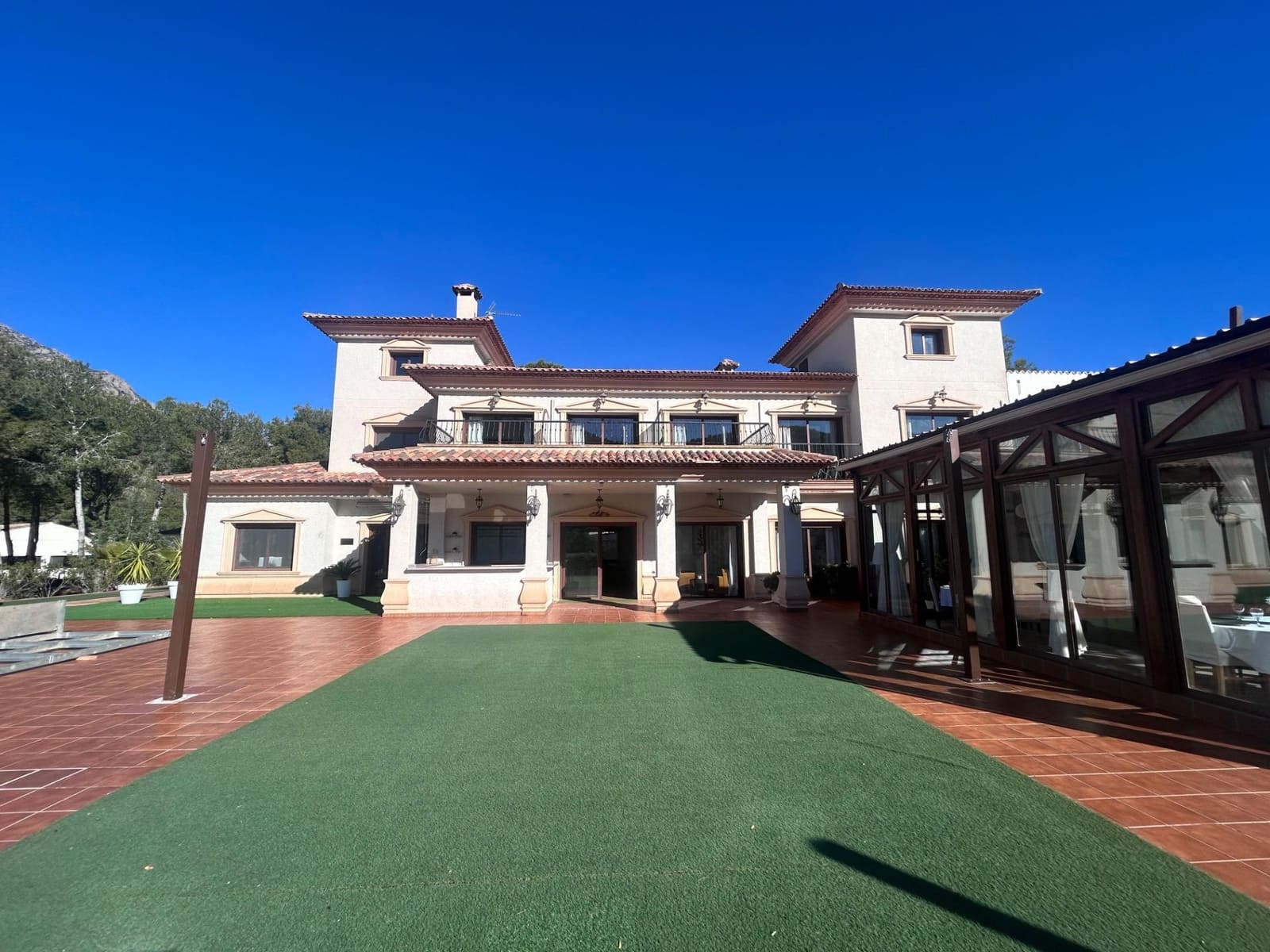 12 quarto Hotel para venda em Finestrat - 1 690 000 € (Ref: 9530803)