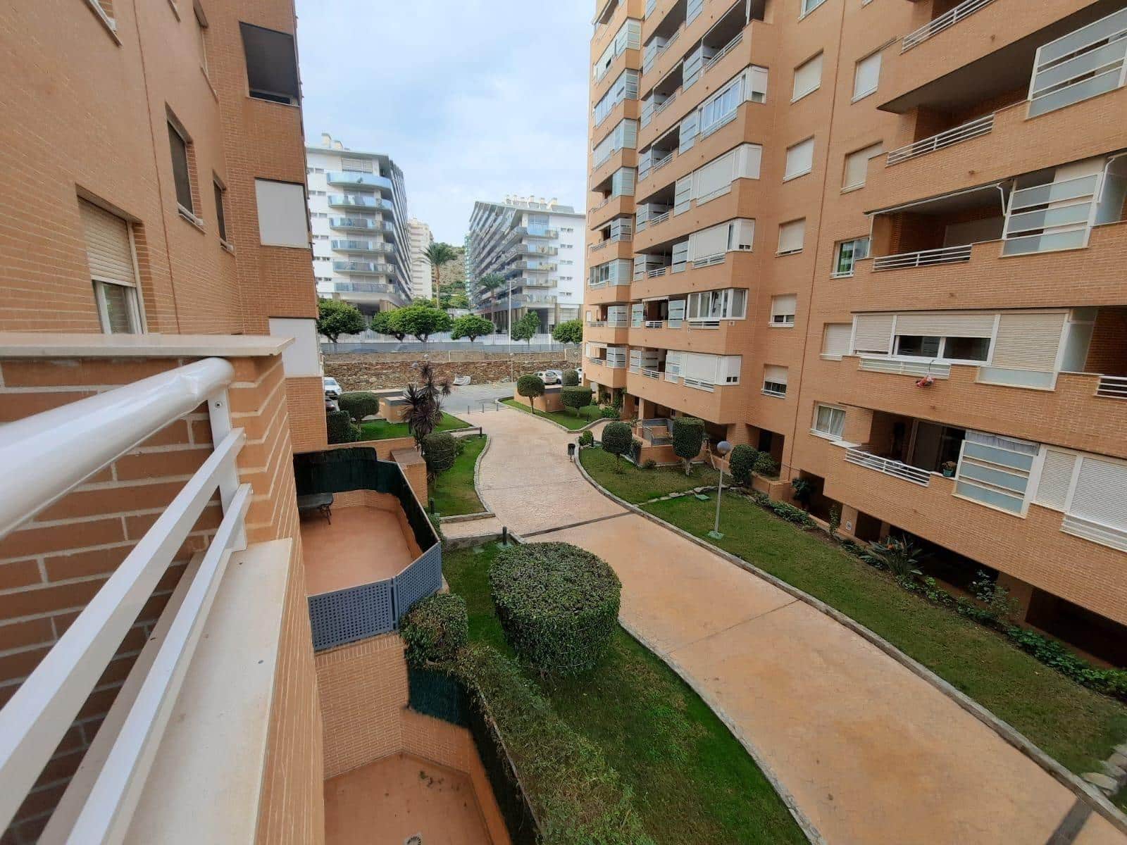 1 bedroom Apartment for rent in La Villajoyosa / Vila Joiosa with pool - € 950 (Ref: 9530804)