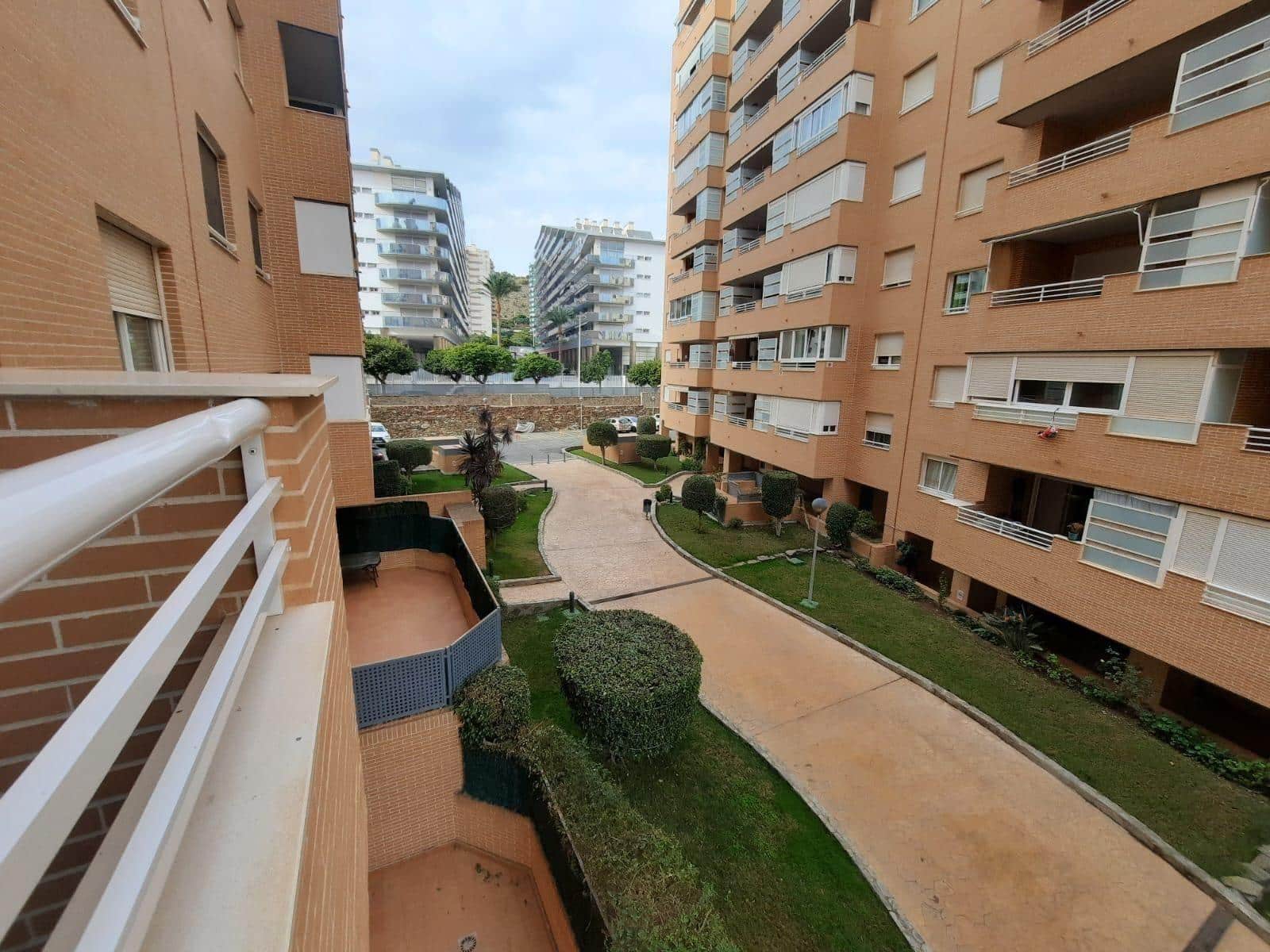 1 bedroom Apartment for rent in La Villajoyosa / Vila Joiosa with pool - € 950 (Ref: 9530804)