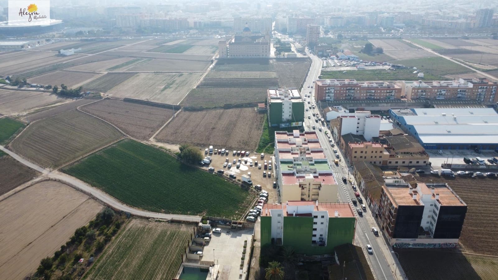 Commerciale in vendita in Valencia citta - 320.000 € (Rif: 9534511)