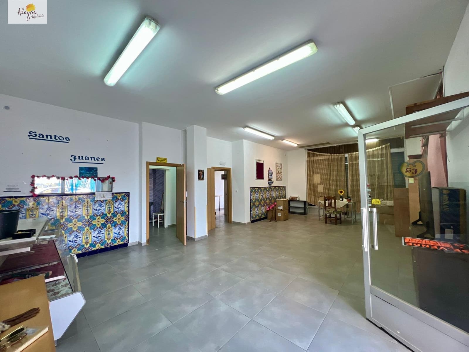 Commerciale in vendita in Valencia citta - 320.000 € (Rif: 9534511)