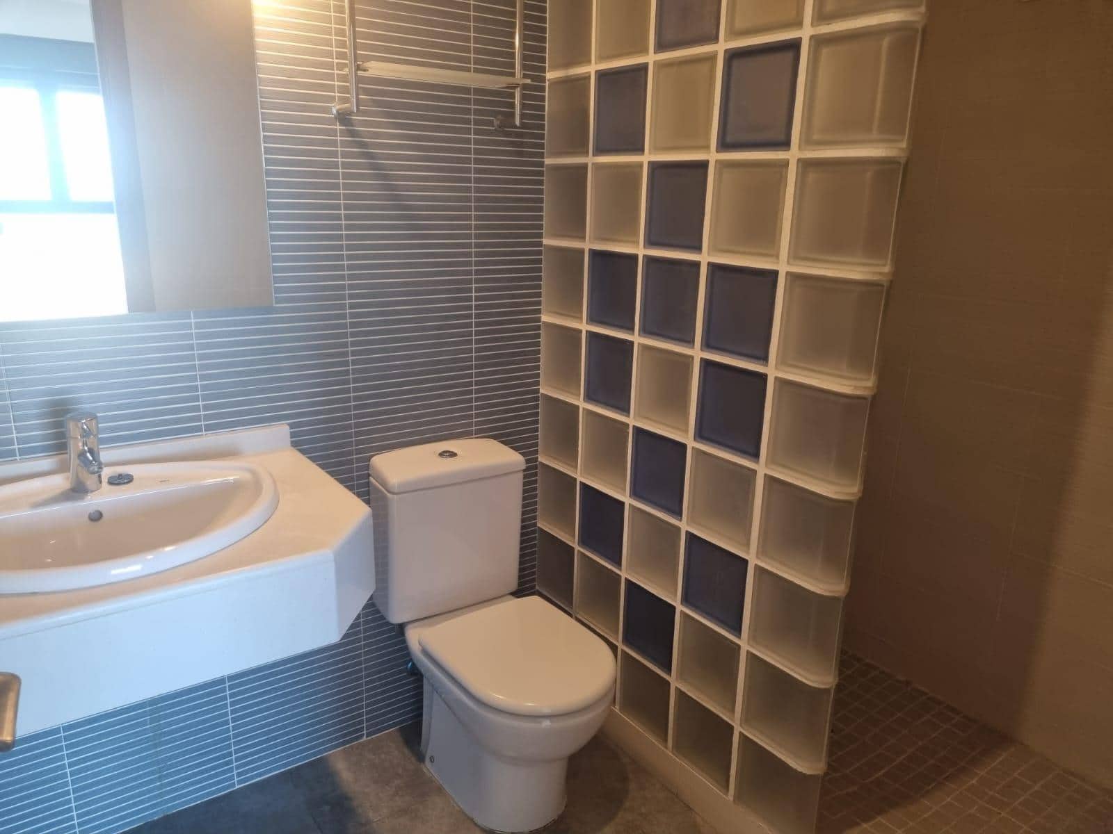 3 makuuhuone Asunto vuokrattavana paikassa Alicante kaupunki mukana uima-altaan 
autotalli - 1 800 € (Ref: 9534512)