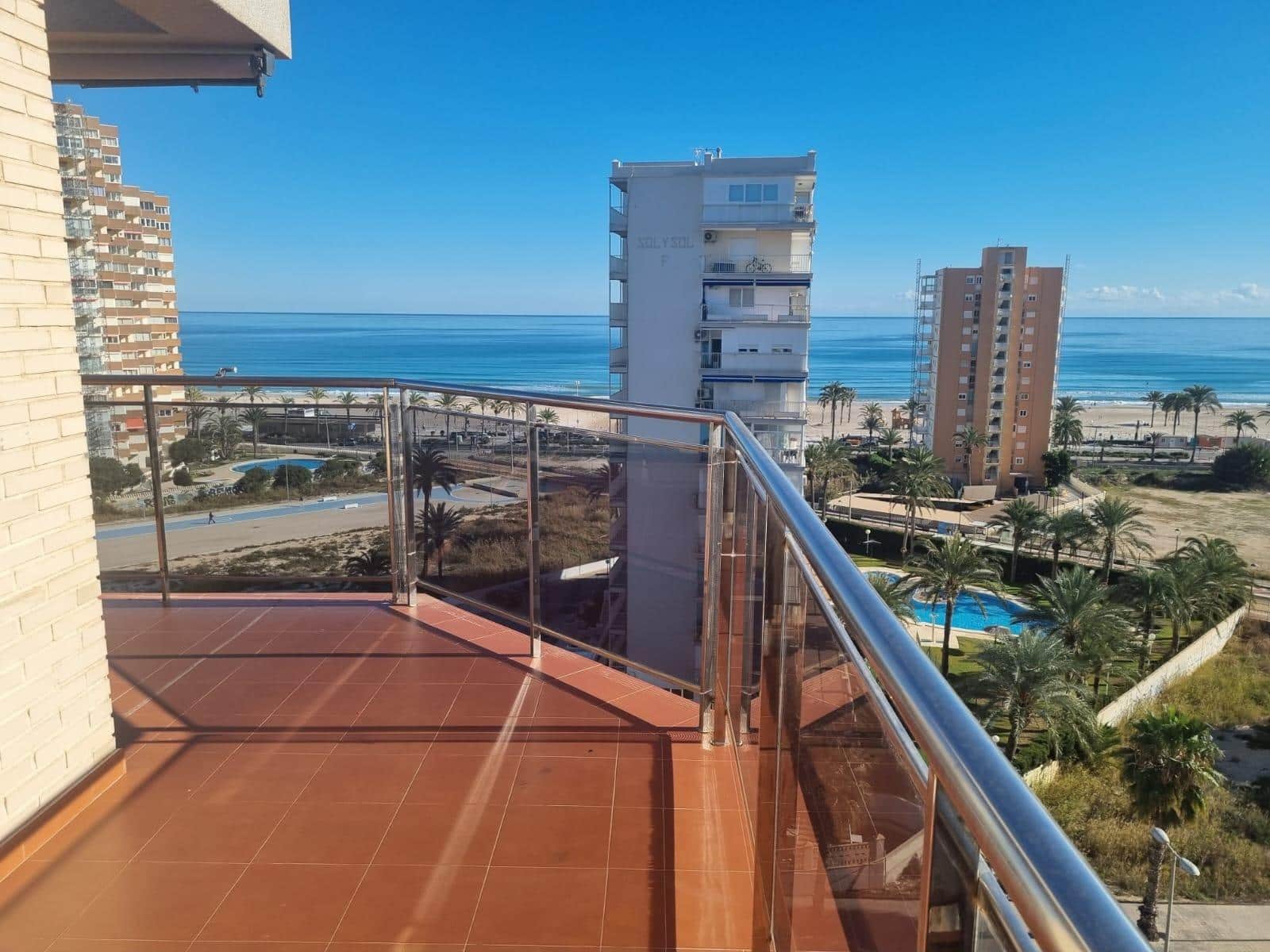 3 makuuhuone Asunto vuokrattavana paikassa Alicante kaupunki mukana uima-altaan 
autotalli - 1 800 € (Ref: 9534512)