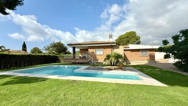 3 bedroom Villa for sale in La Nucia with pool - € 970,000 (Ref: 9536294)