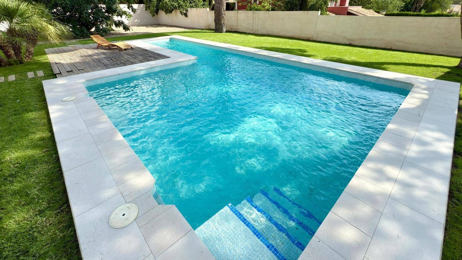 3 bedroom Villa for sale in La Nucia with pool - € 970,000 (Ref: 9536294)