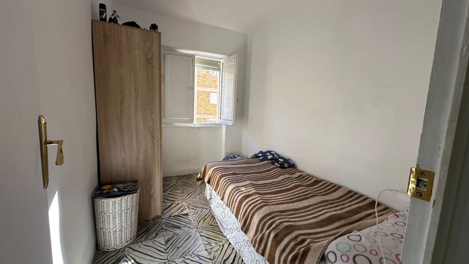 3 camera da letto Appartamento in vendita in Alicante citta - 75.000 € (Rif: 9537336)