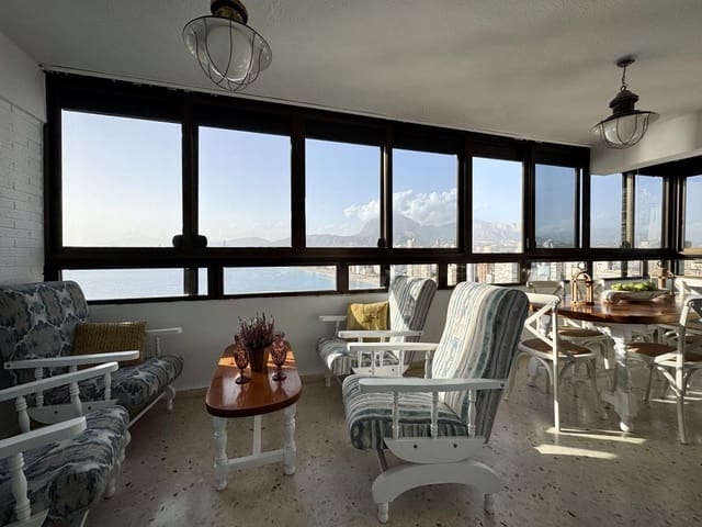 2 soveværelse Lejlighed til leje i Benidorm med swimmingpool - € 1.800 (Ref: 9541233)