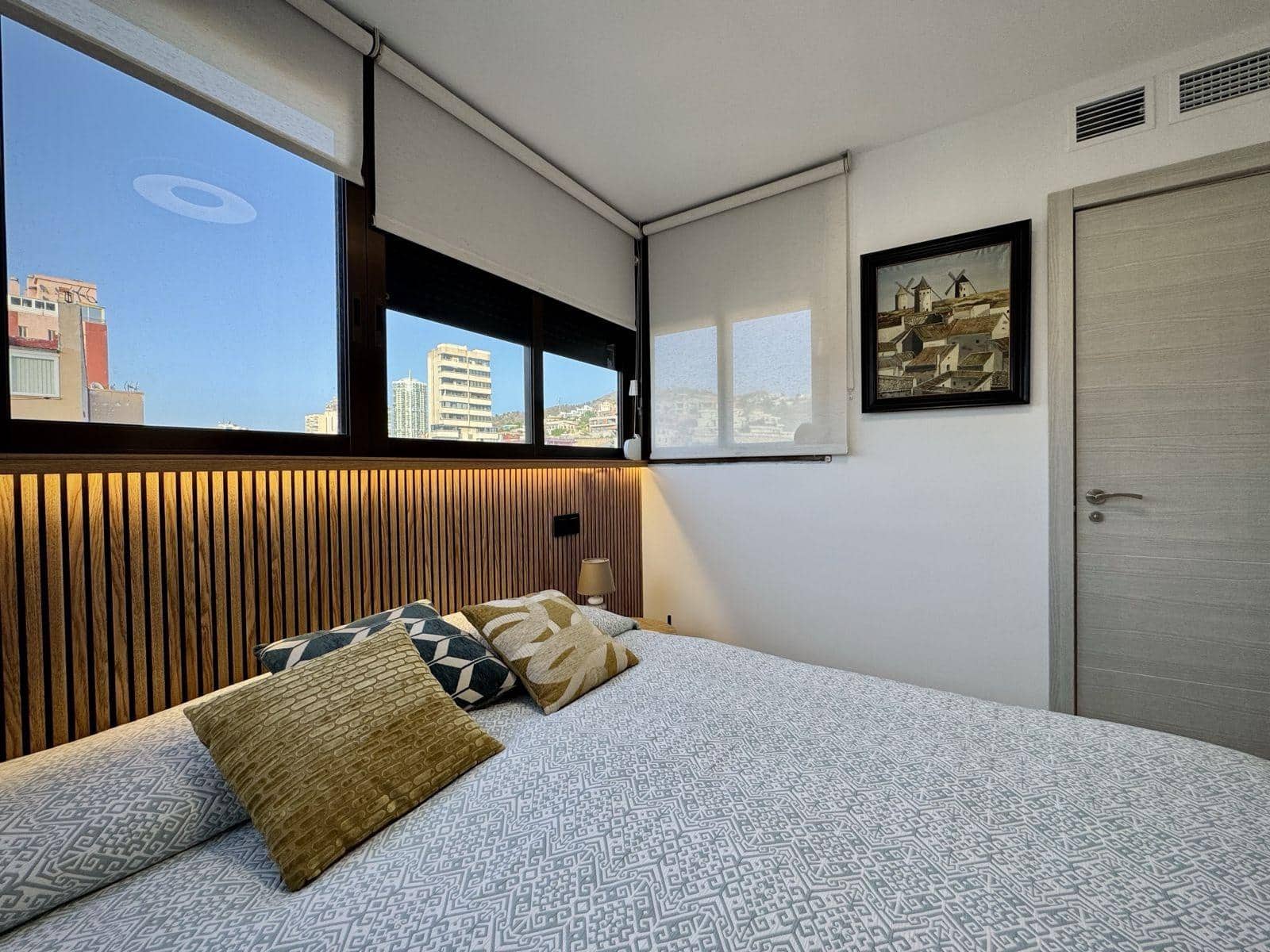 2 soveværelse Lejlighed til leje i Benidorm med swimmingpool - € 1.800 (Ref: 9541233)