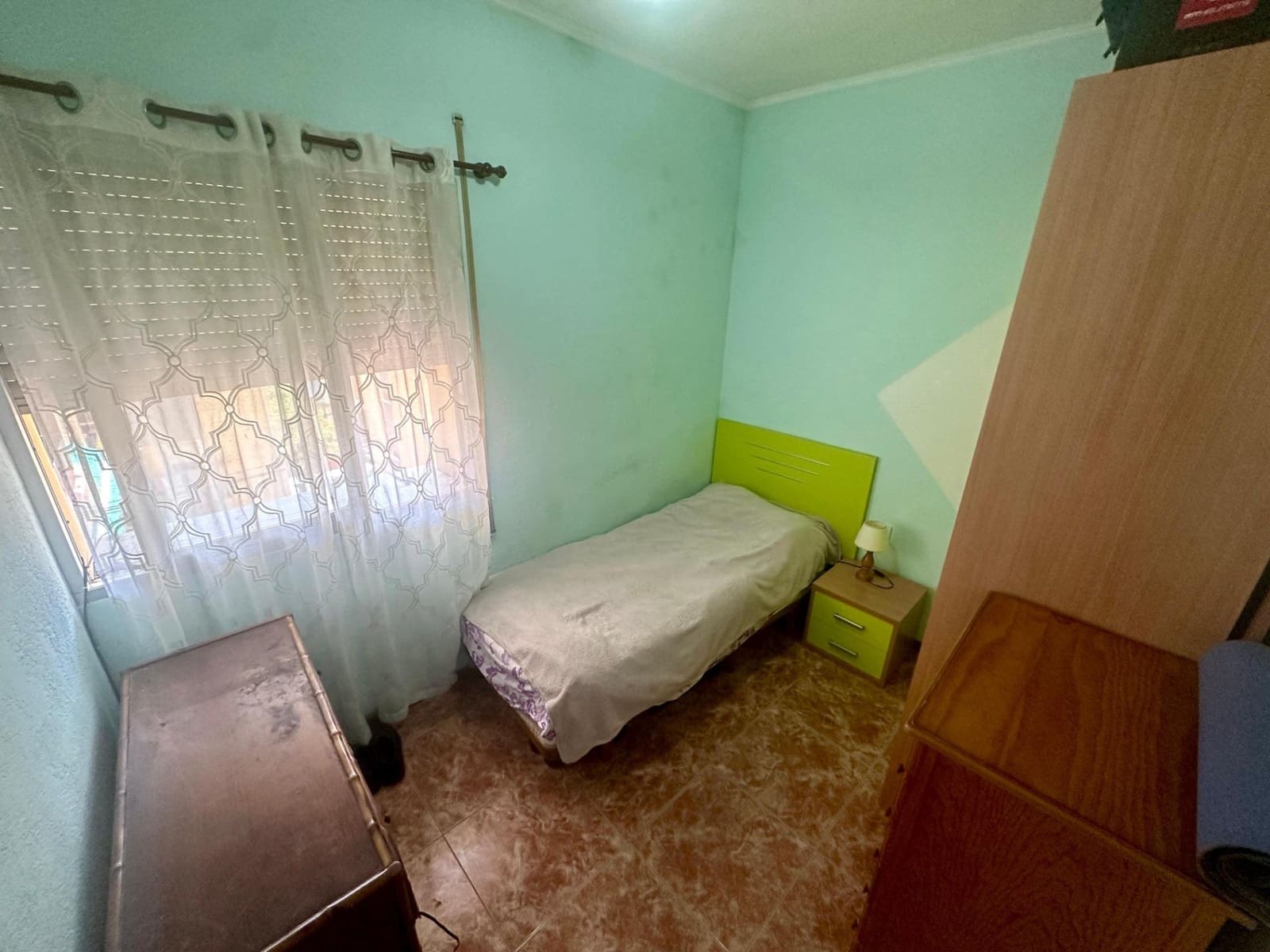 4 Zimmer Apartment zu vermieten in Alicante / Alacant Stadt - 750 € (Ref: 9543769)