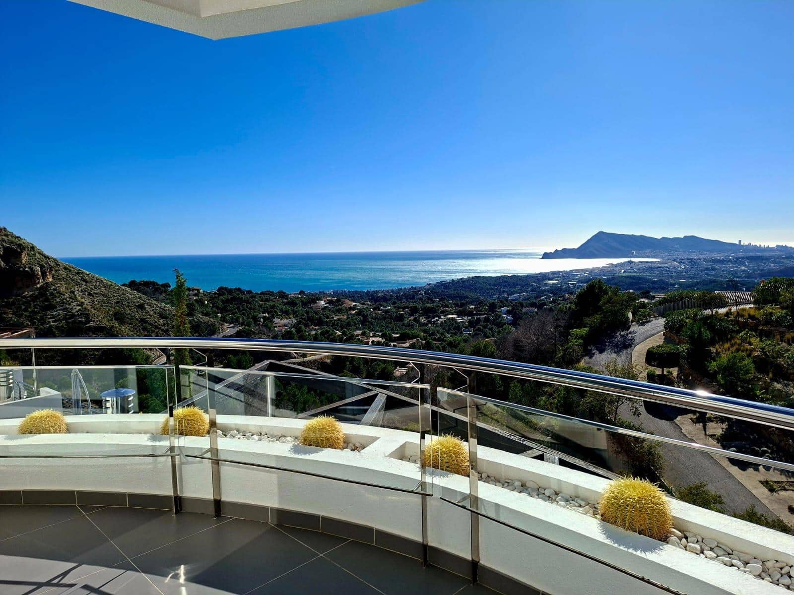 4 quarto Moradia para venda em Altea la Vella com piscina garagem - 852 000 € (Ref: 9548349)