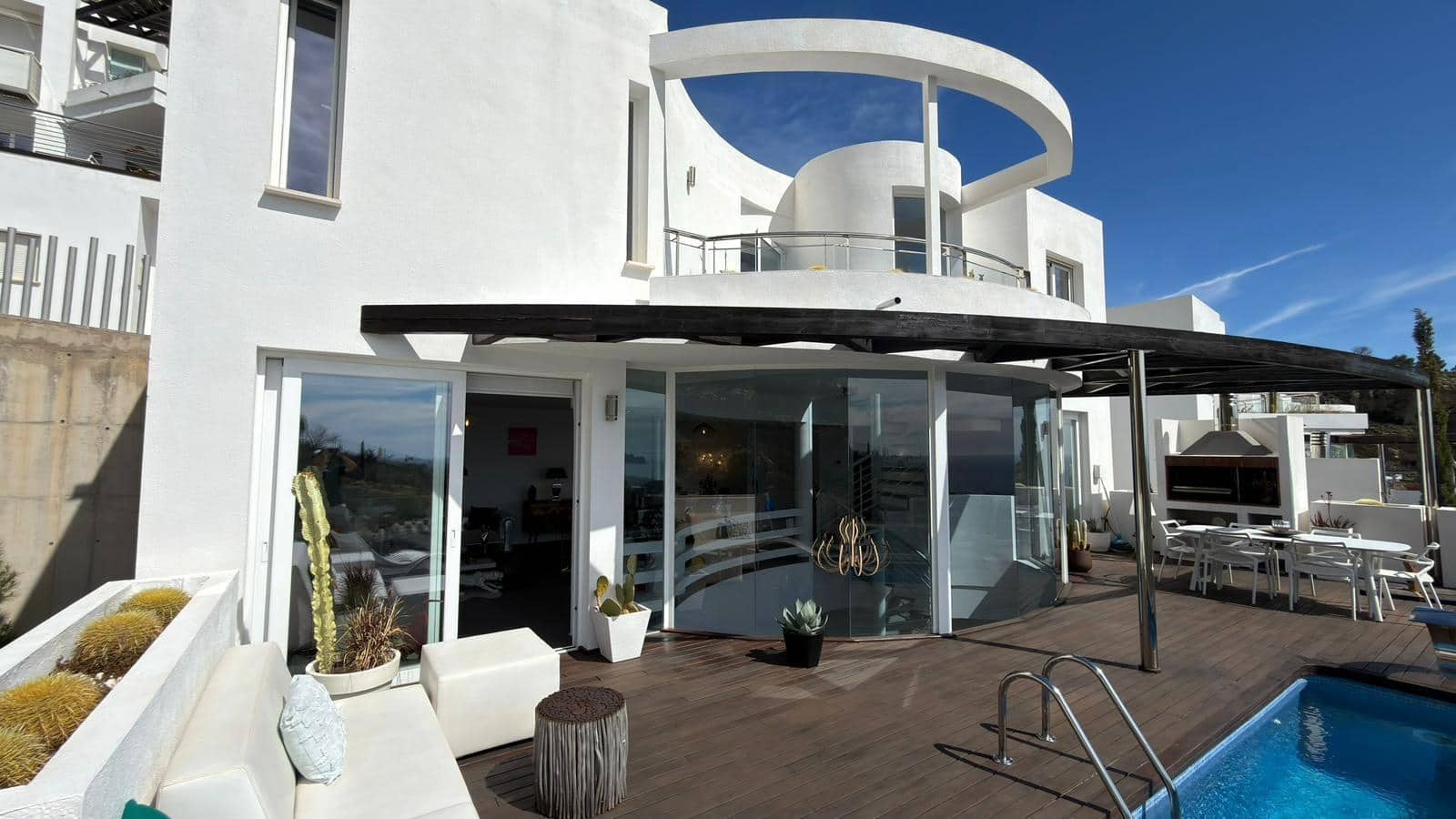 4 bedroom Villa for sale in Altea la Vella with pool garage - € 852,000 (Ref: 9548349)