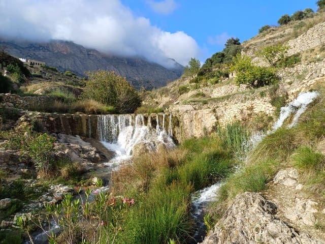 2 sypialnia Dom na sprzedaż w Sella - 242 000 € (Ref: 9548351)