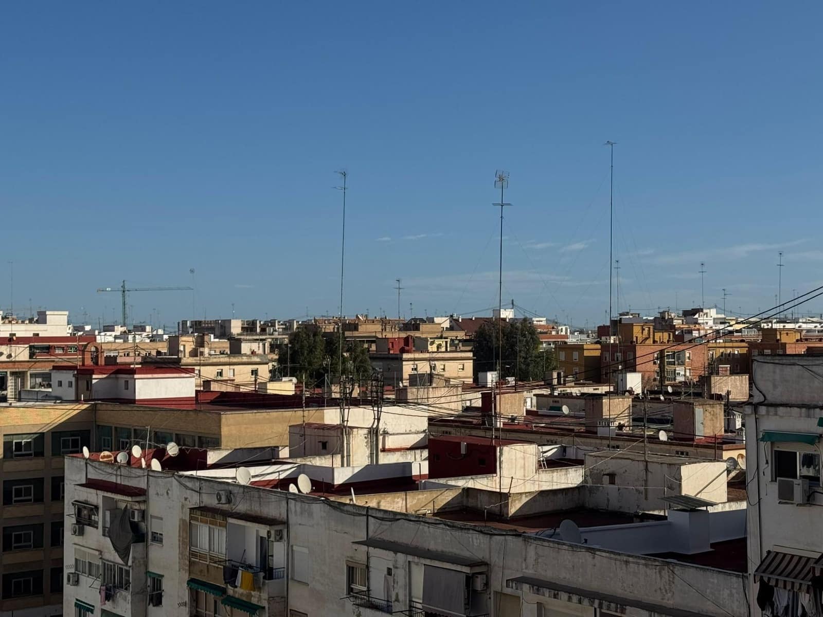 3 soveværelse Lejlighed til salg i Valencia by - € 335.000 (Ref: 9555981)