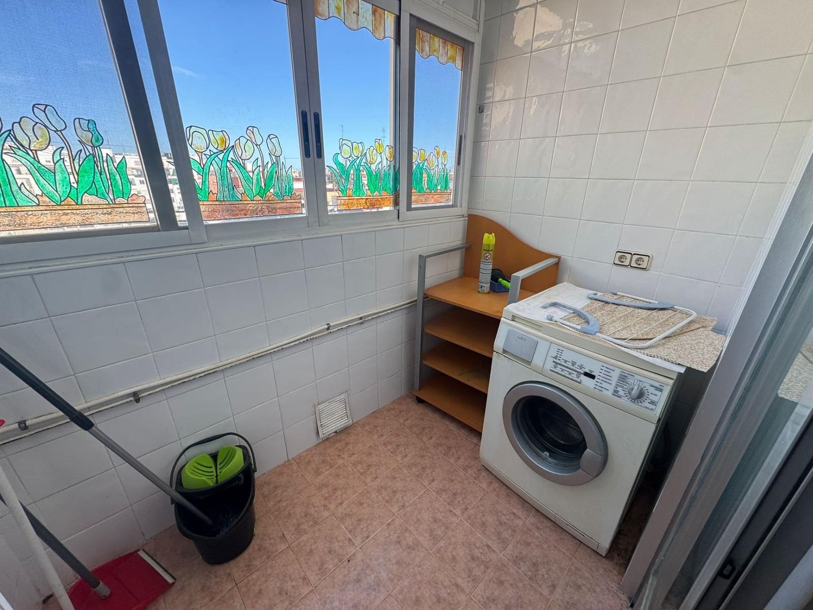 3 soveværelse Lejlighed til salg i Valencia by - € 335.000 (Ref: 9555981)