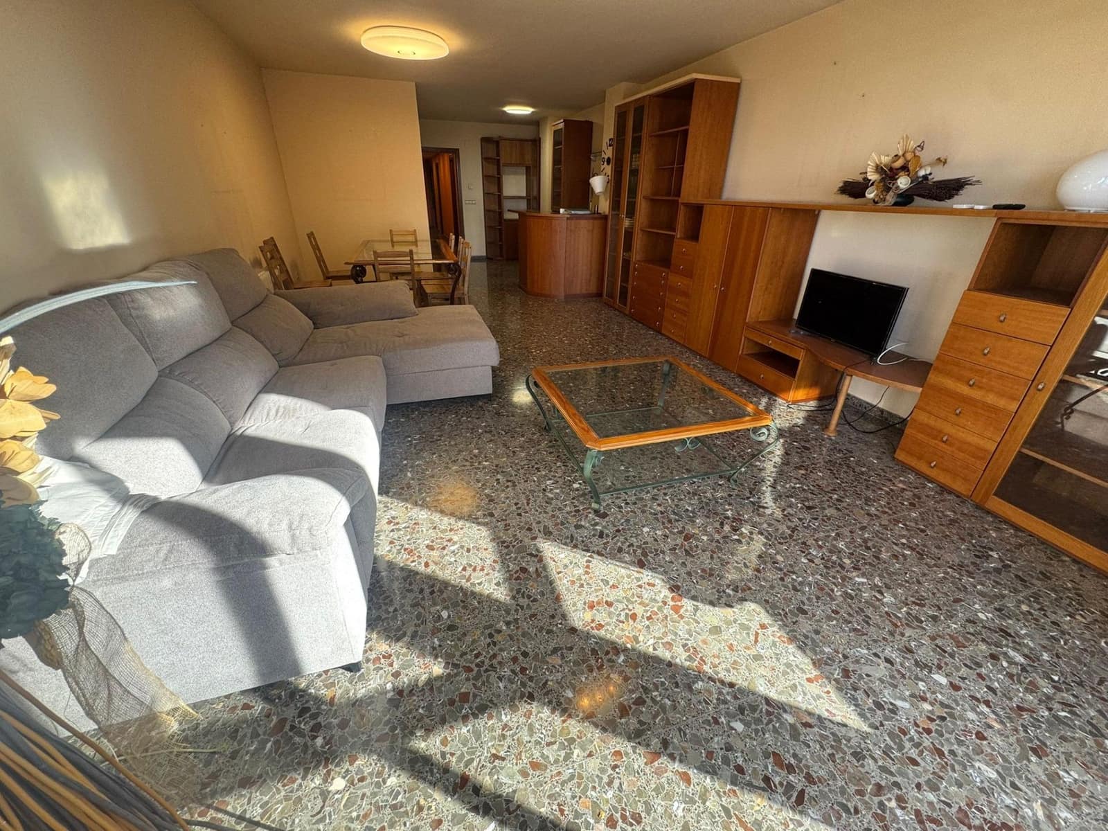 3 soveværelse Lejlighed til salg i Valencia by - € 335.000 (Ref: 9555981)