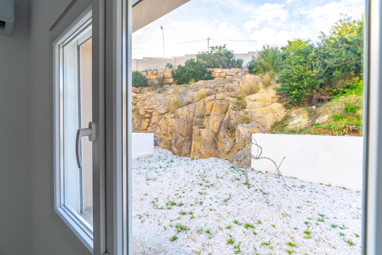 3 soverom Villa til salgs i El Campello med garasje - € 550 000 (Ref: 9555982)