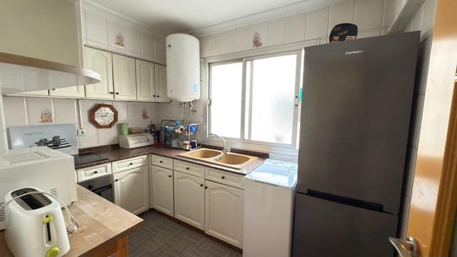 3 camera da letto Appartamento in vendita in Alicante città - 150.000 € (Rif: 9561928)